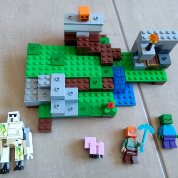 LEGO MINECRAFT THE IRON GOLEM 21123 - Picture 5 of 8